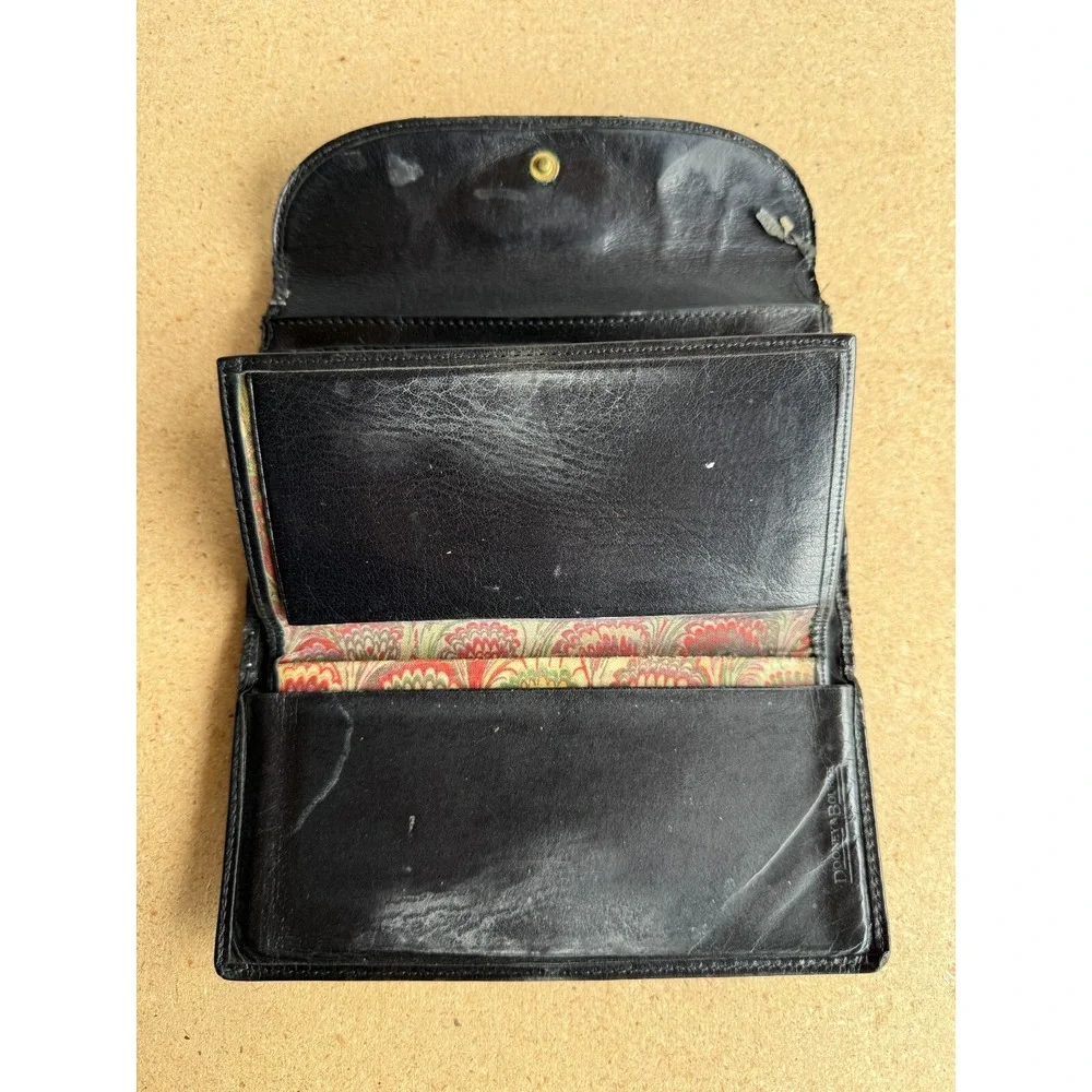 Dooney & Bourke Signature Leather Monogram 1975 Logo Continental Wallet Black‎